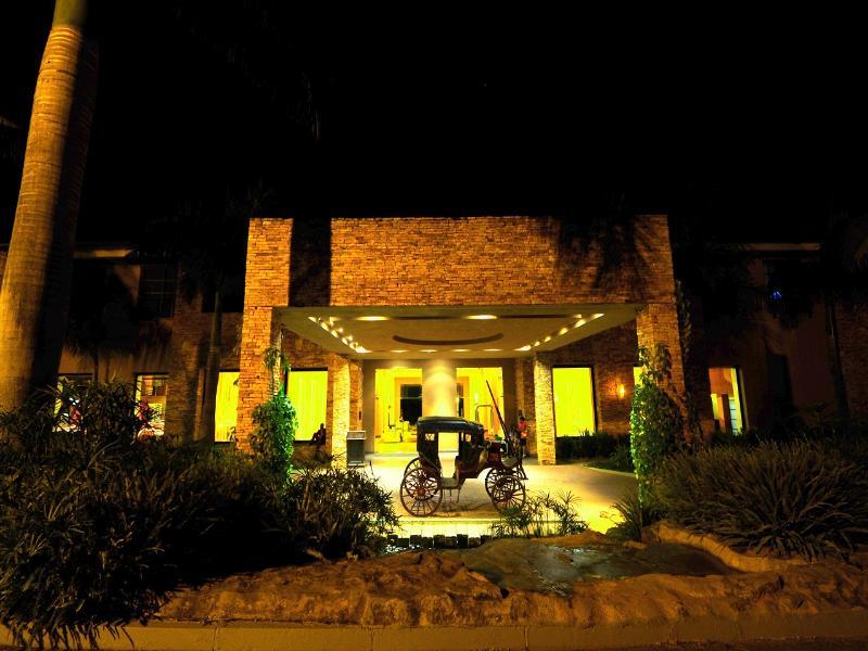 קמפאלה Munyonyo Commonwealth Resort מראה חיצוני תמונה